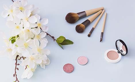 Regolamento BPOM n. 34 del 2025: nuovo quadro normativo per gli studi clinici sui cosmetici in Indonesia
