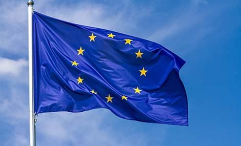 ECHA REACH- und CLP-Bericht 2026: Neue CLP-Gefahrenklassen, C&L-Inventar und PCN-UFI treten in eine strengere Compliance-Phase ein