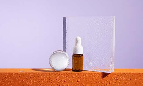 Aggiornamento delle normative cosmetiche globali: a maggio 2026 si inaspriscono le restrizioni sugli ingredienti e i requisiti di notifica